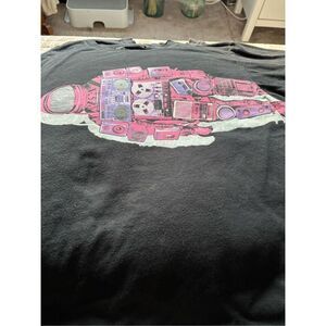 Uniqlo x MoMA Astronaut Space Man Boombox Tape Players Music Man T-Shirt Men’s M